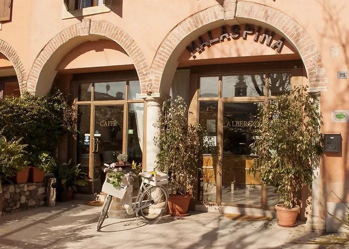 Boutique Corte Malaspina Szálloda 2*