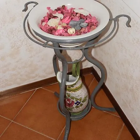 Boutique Corte Malaspina קסטלנואובו דל גארדה