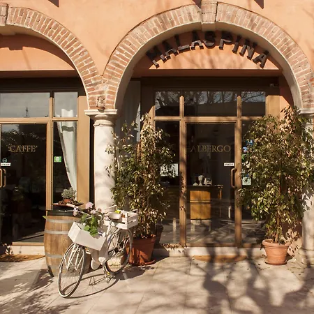 Boutique Corte Malaspina 2* קסטלנואובו דל גארדה