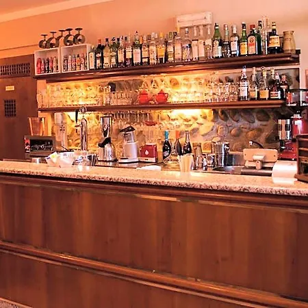 Boutique Corte Malaspina Кастельнуово-дель-Гарда